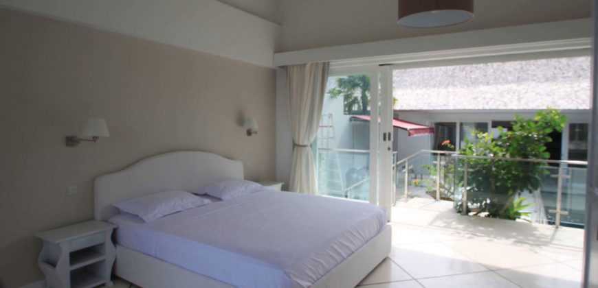 4-Bedroom Villa Ellis in Berawa