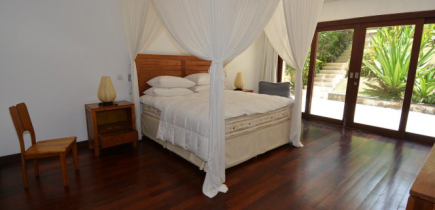 5-bedroom Villa Frances in Canggu