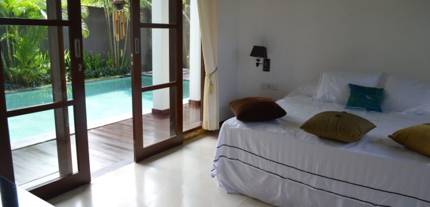 3-bedroom Villa Alena in Berawa