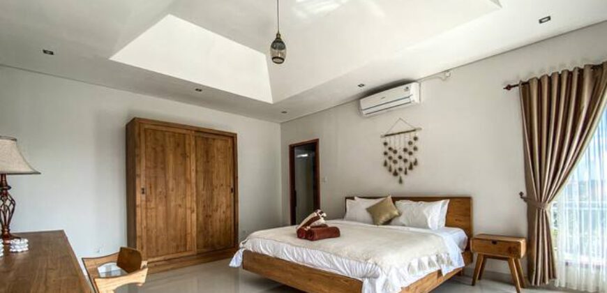 3-bedroom Villa Biru in Berawa