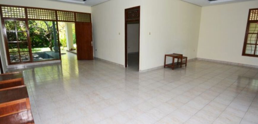 Villa Kehlani in Sanur – AY673