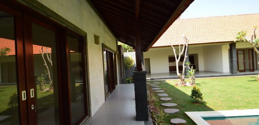3-bedroom Villa Monroe in Canggu