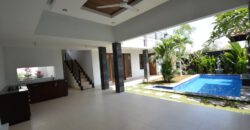 3-bedroom Villa Adaline in Canggu – AR353