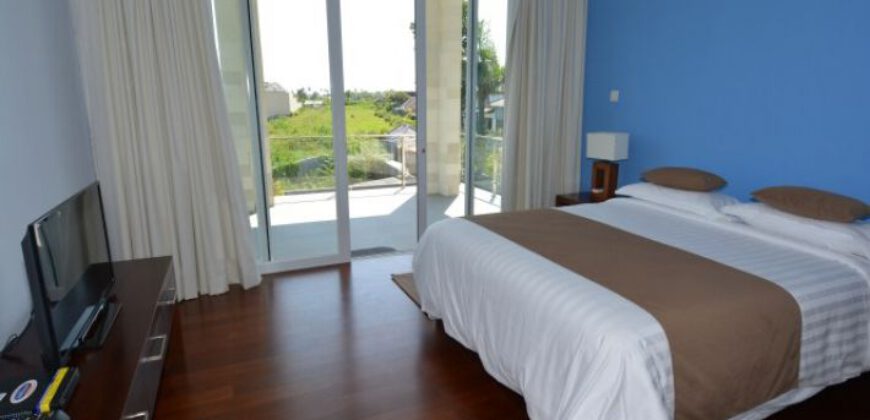 3-bedroom Villa Vallejo in Canggu