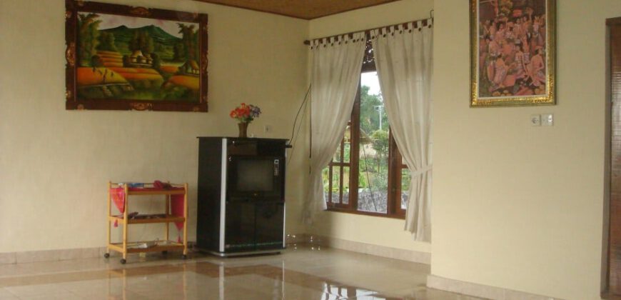 4-bedroom House Kashipan in Gianyar