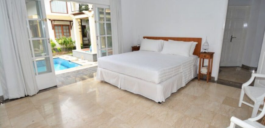 5-bedroom Villa Norazia in Sanur