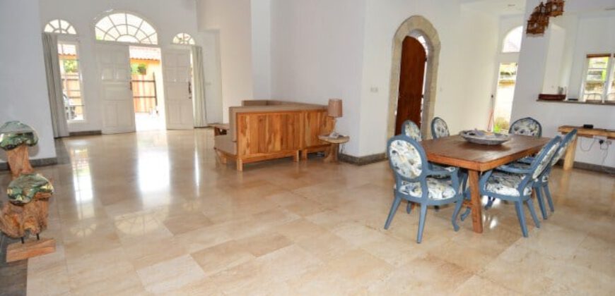 5-bedroom Villa Norazia in Sanur
