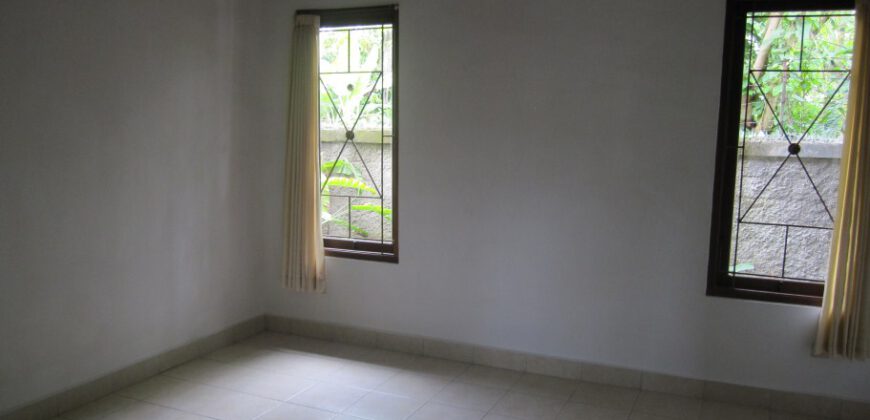 3-bedroom House Janequin in Sanur