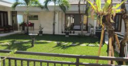 5-bedroom Villa Laredo in Berawa