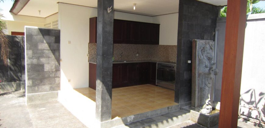 3-bedroom Villa Pimpel in Sanur