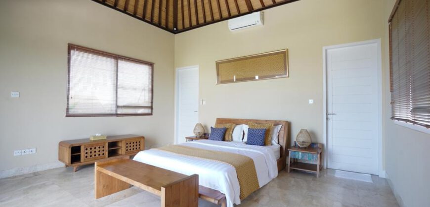 4-bedroom Villa Wangi in Canggu