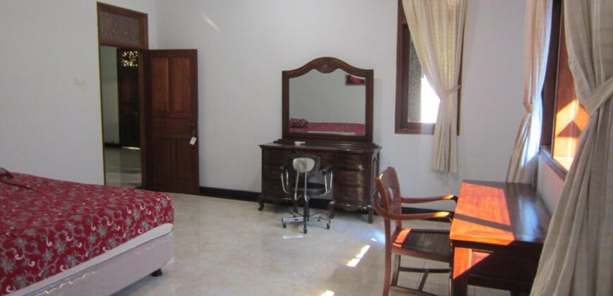 4-bedroom House Manouk in Sanur