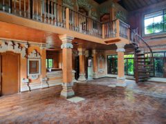 3-Bedroom Villa Bata in Legian