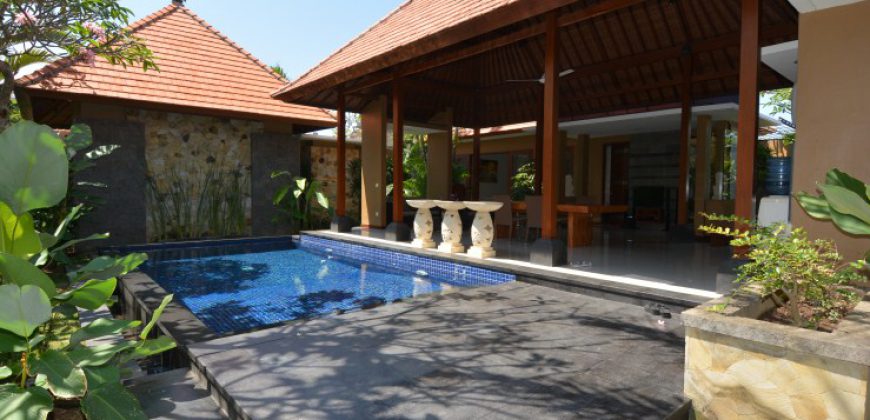 3-bedroom Villa Addison in Sanur – AY1021
